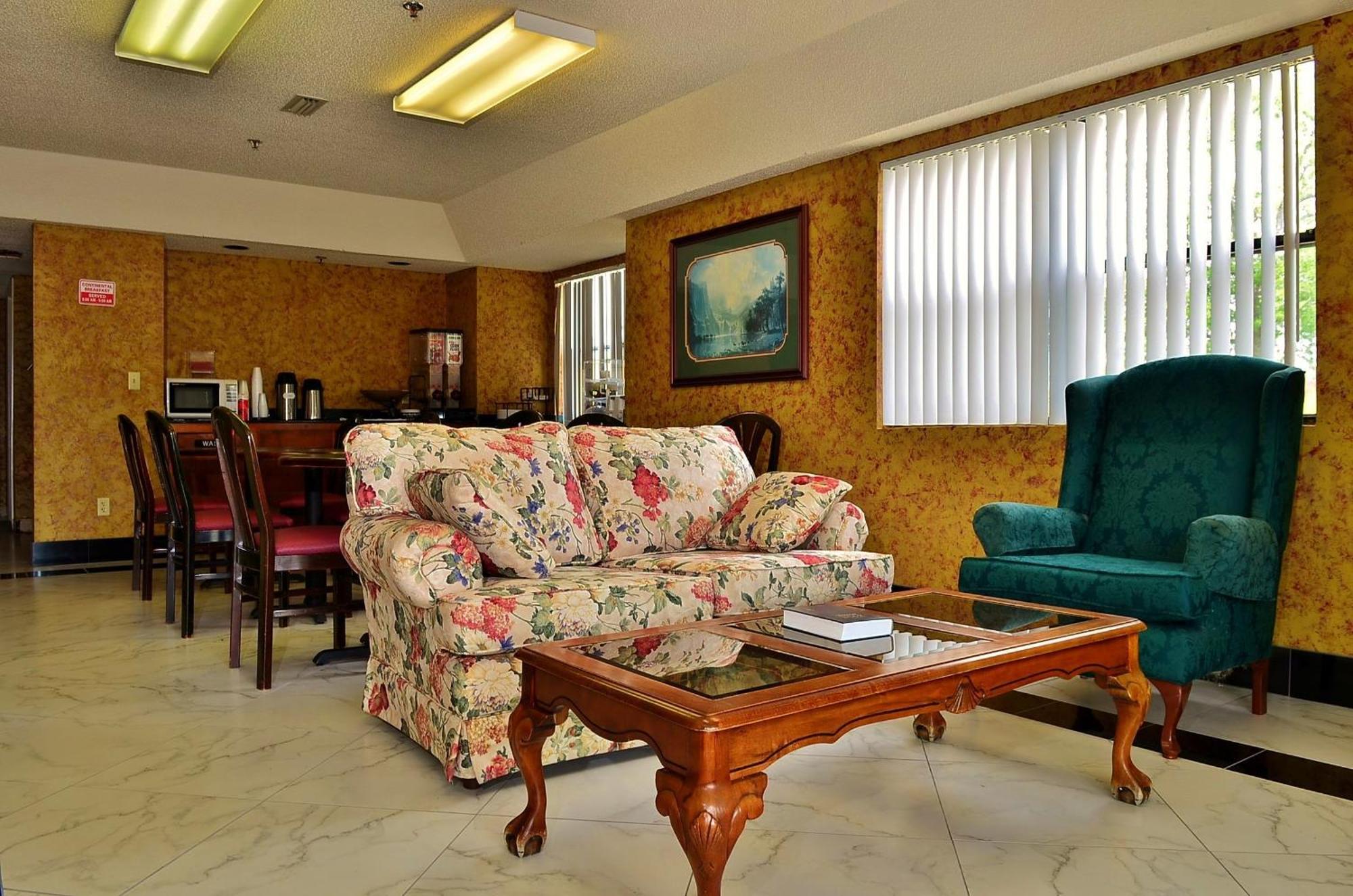 Executive Inn Opp Luaran gambar