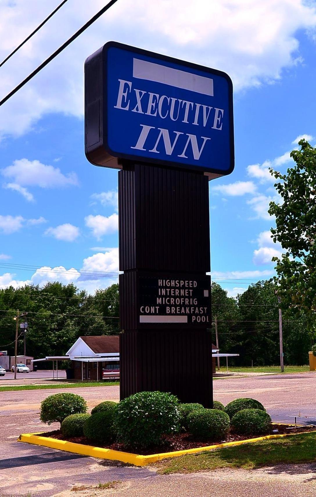 Executive Inn Opp Luaran gambar